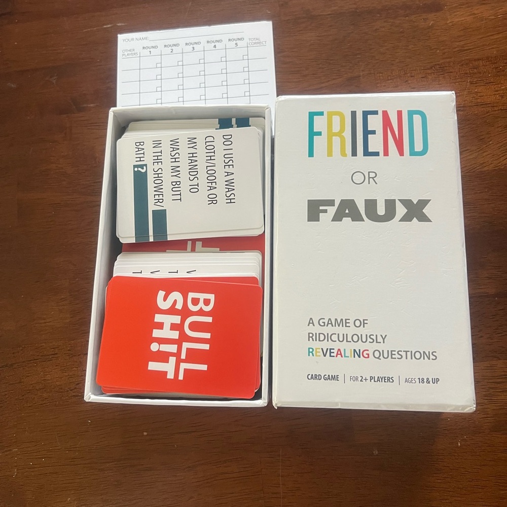 Friend or‎ Faux game